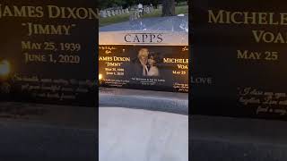 JAMES CAPPS MUSICAL BURIAL PLOT PLAYS MUSIC.