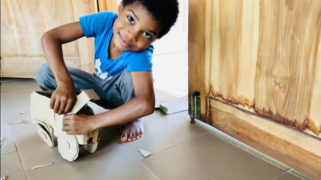 CHIBOUDEM ET SON CAMION BÉNINOIS 🚛