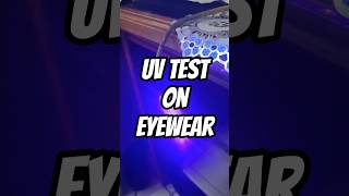 test sinar UV di kacamata Blueray #eyewear #tips #glasses #kacamata