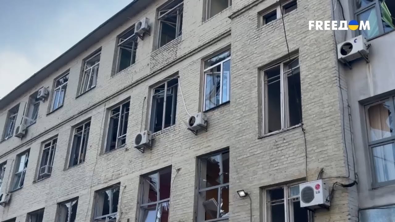 FREEДОМ — под ударом. Войска РФ атаковали КИЕВ, поврежден офис телеканала