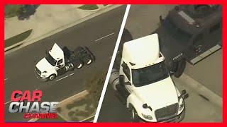 Download Lagu FULL CHASE: Suspects lead authorities on a wild pursuit in a stolen semi-truck | Car Chase Channel MP3
