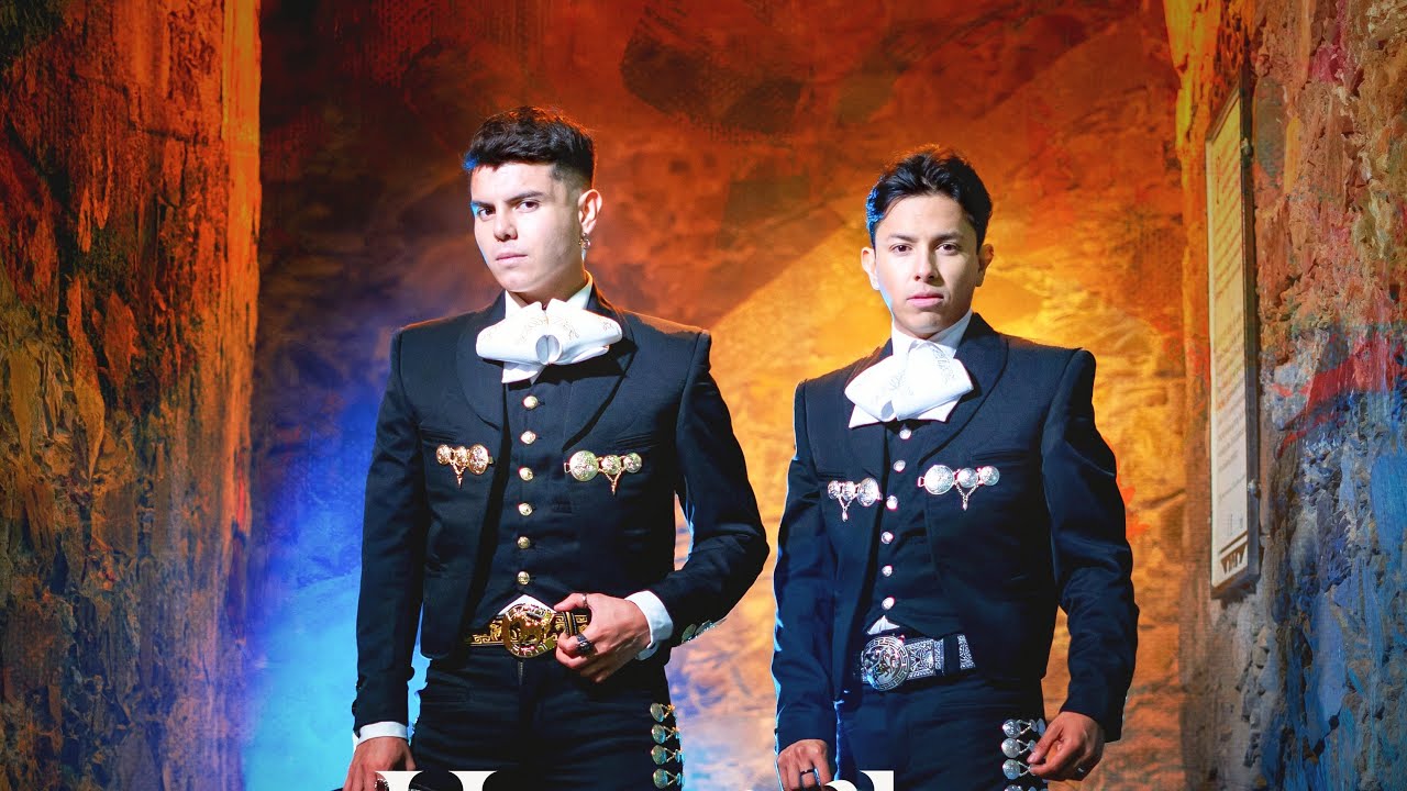 Un Siglo Sin Ti - Los Hermanos Pérez Meza (Feat. Mariachi Así es México)