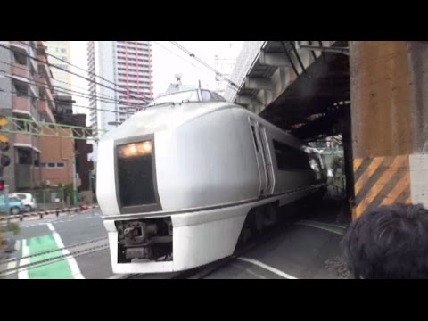 【JR東日本】常磐線 臨時急行 ロックインジャパン号 651系で運用　日暮里駅付近でE657系とすれ違い