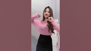 Tiktok cecan hot dance 😍🤤 @desiatmo part3 #dancetiktok #tiktok #beautifulgirl #uniting_nation #fyp