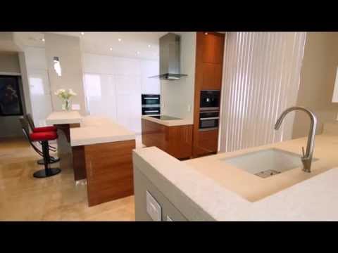 craft-maid-kitchens-video-1---an-overview-of-contemporary-kitchens