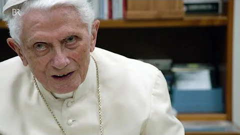 Come si chiama il Papa emerito?