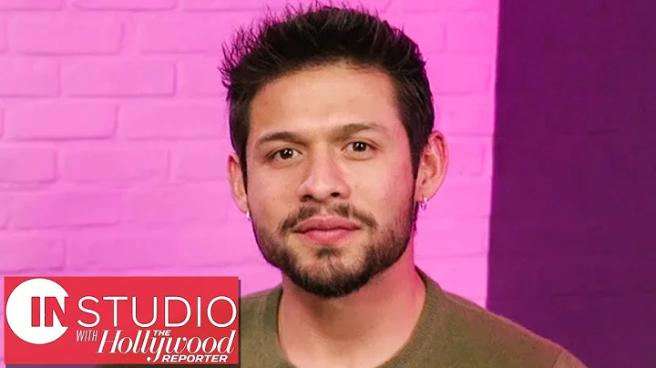 'Umbrella Academy' David Castaeda Talks Knife Trai...