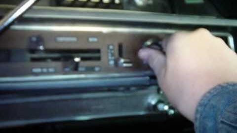 1966 Ford Galaxie 500 45* F cold start. 352 FE V8.