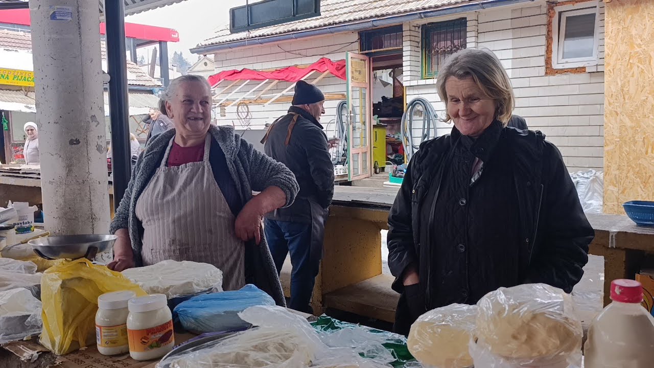 PIJACA U TRAVNIKU VISOK DATUM AL TRGOVCI NE ODUSTAJU !