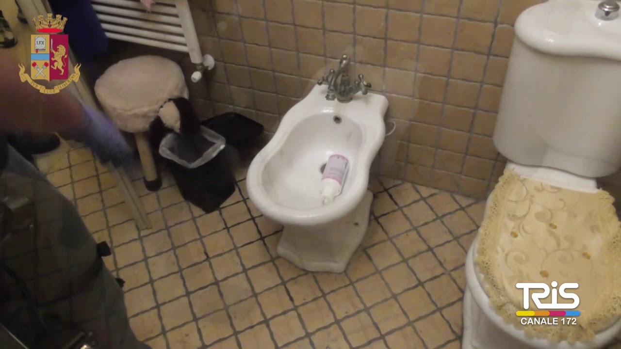 Lentini, armi in campagna, in manette una donna