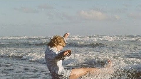 New Romantics (Taylor’s Version) but the instrumental is delayed | the b0lter