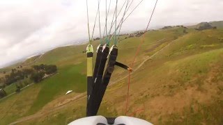 Paragliding Training Flight - 300 ft hill - 'Big Ears'
