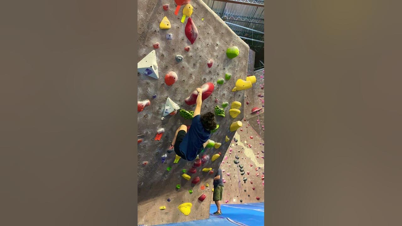 Nice dynamic v4 Boulder climbing bouldering YouTube