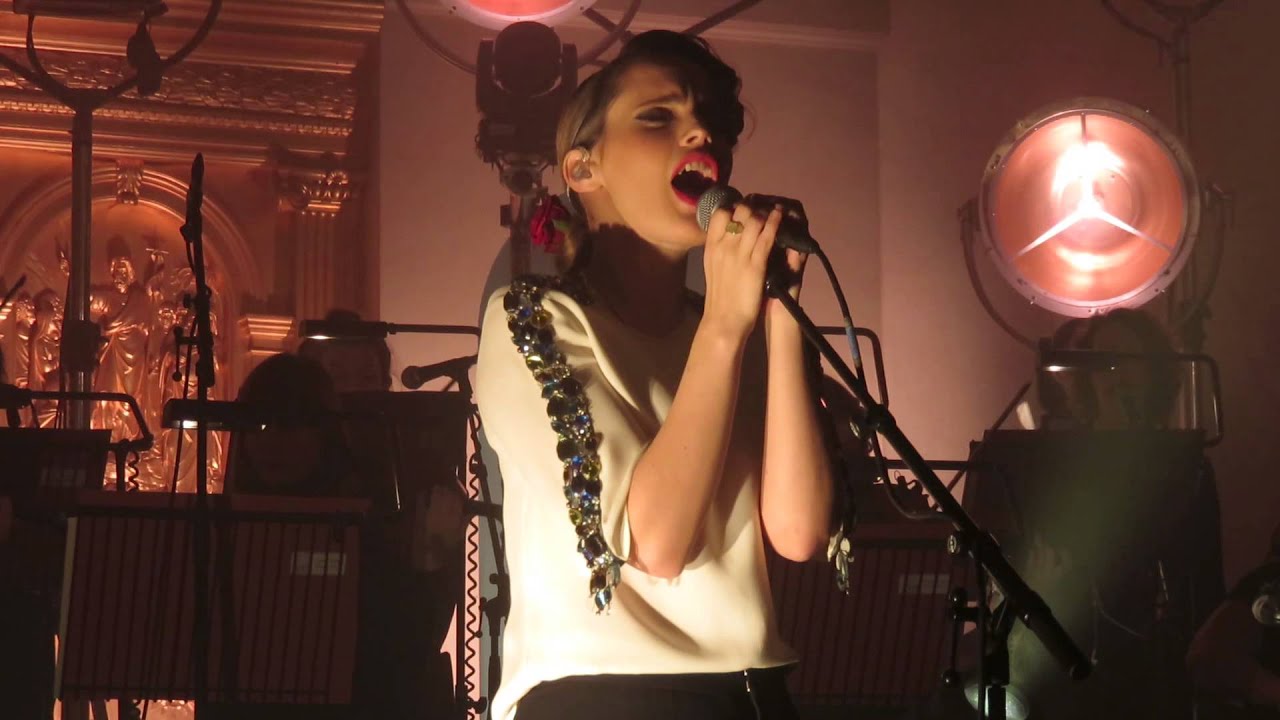 Anna Calvi "Eliza" - Live @ St. John at Hackney Church, London - 13/12/2014 [HD]
