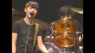 20051024 奥田民生×木村カエラ LIVE 2/3 - YouTube