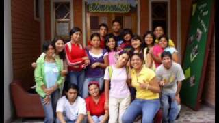 Video thumbnail of "Jovenes sin Fronteras - el Ideal"