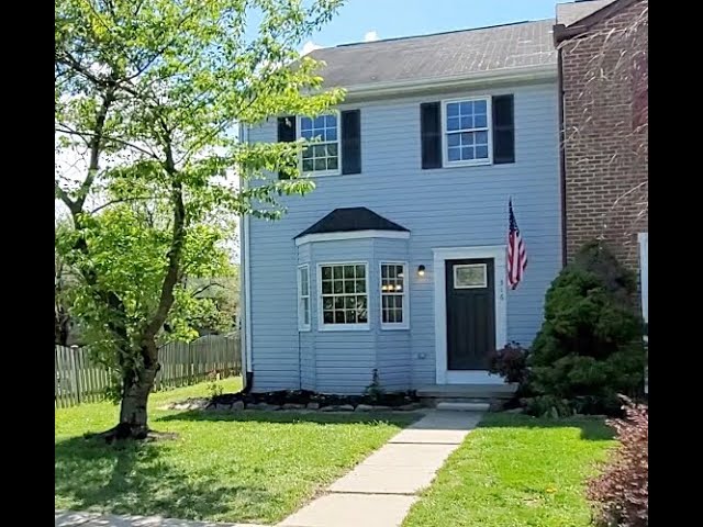 Beautifully restored Townhome in Martinsburg WV