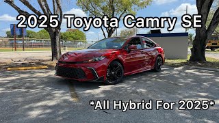 2025 Toyota Camry SE  A Balanced Hybrid Sedan