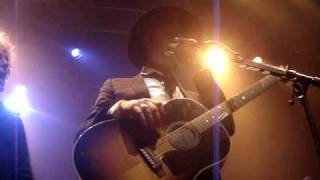 Pete Doherty sweet by and by au bataclan