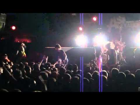 Asking Alexandria - Morte Et Dabo (LIVE HD)