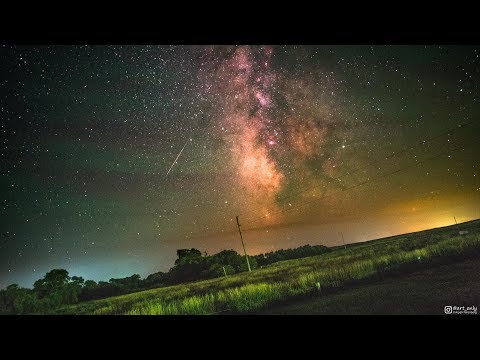 Earth's Rotation Visualized in a Timelapse of the Milky Way Galaxy - 4K
