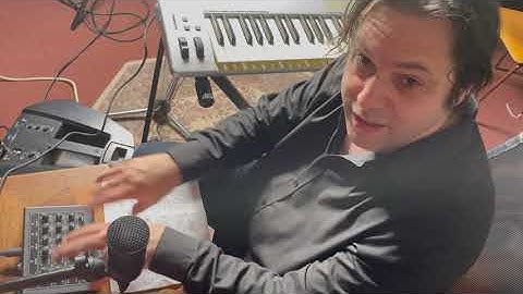 MFB Synth Lite analog Moog-like synth Demonstration