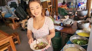 Best Noodles on The Island! ⛱️ (Koh Lipe) Thailand 🇹🇭 screenshot 1