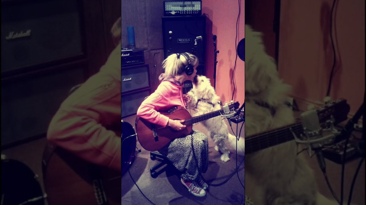 TODOS SOMOS UNO  Melisa Chao