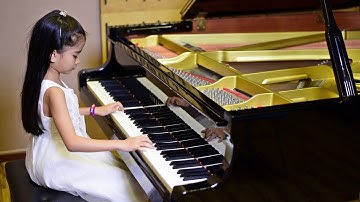 Aureus Academy Student Feature: Astrid Virk!