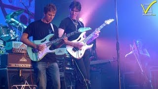 Steve Vai & Diego Budicin - Succede solo con MusicOff chords