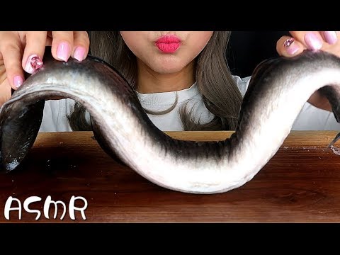 monster-eel-ginger-korea-mukba