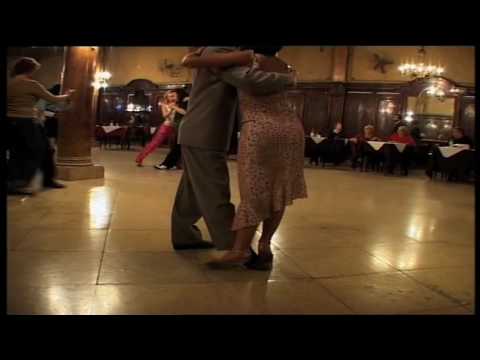 Javier Rodriguez and Geraldine Rojas tango at La Confiteria Ideal