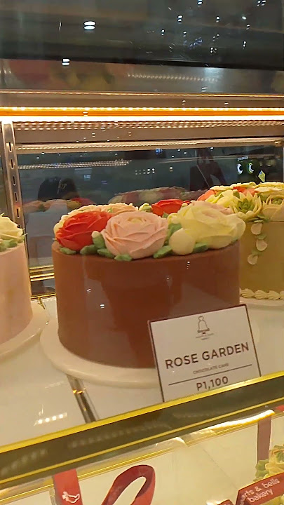 elegant cake