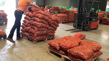 Re stacking a pallet