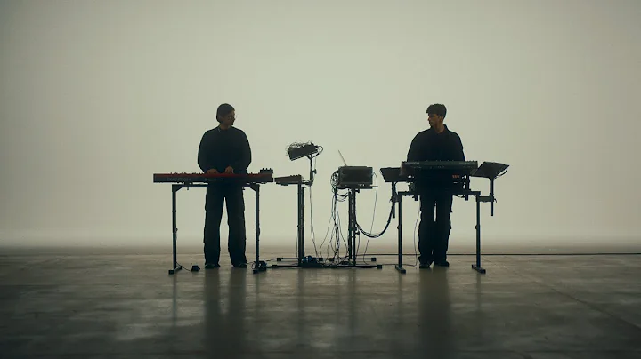 TWO LANES - Calling (Live Session)