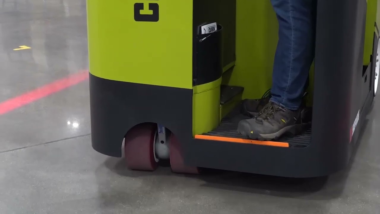 Montacargas Clark SES25