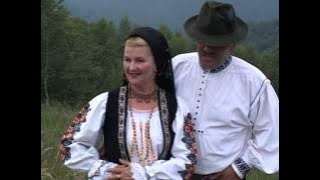 Pusca si cureaua lata........Valeria si Traian Ilea