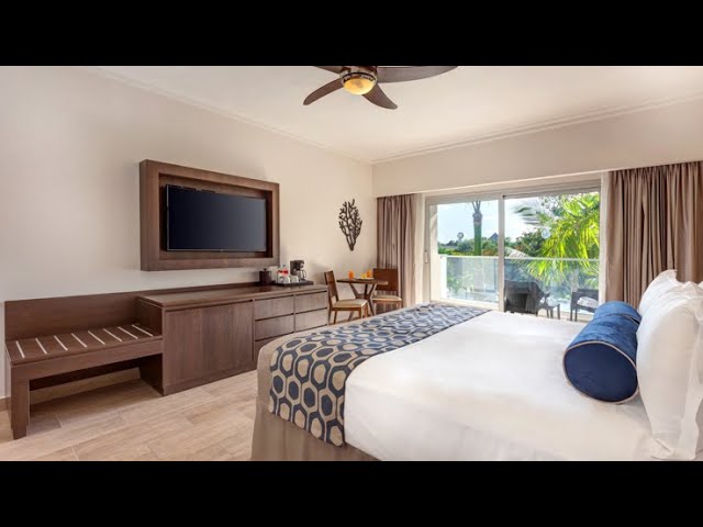 Caribbean Splash Luxury Bedding Collection