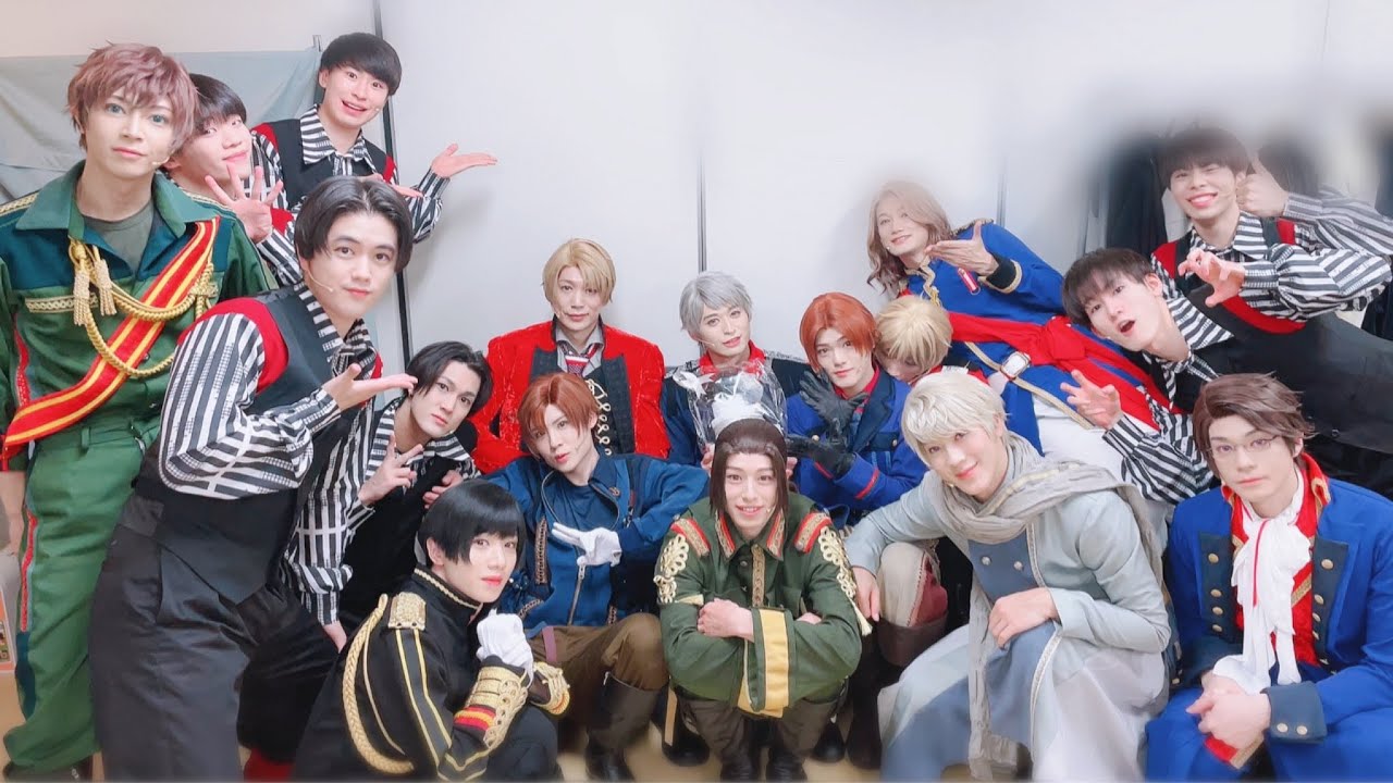 [Eng Sub] Ryoki getting tackled TWICE in the curtain call【Hetalia the musical~】