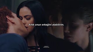 Melanie Martinez - Pacify Her (Türkçe Çeviri) - Riverdale Resimi