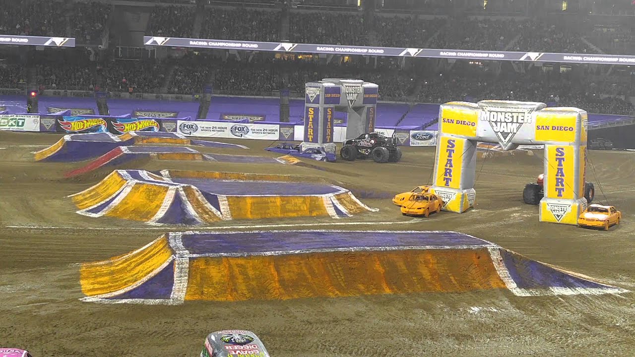 video phone beyonce mp3 Monster Jam Inflatable Arches at Petco Park San Diego 2016