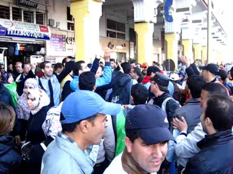 المخبر الدي كان مندس في صفوف الأطر يوم الخميس 6 فبراير 2014
