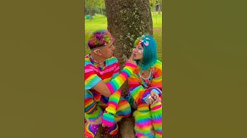 Você tem cheiro de morango ￼🍓🌈 #coloridinhox #coloridinho