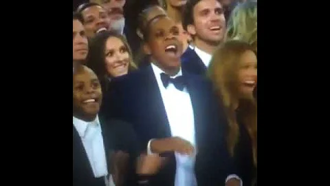 Jay Z's reaction to Kanye's Grammy 2015 stage Storming