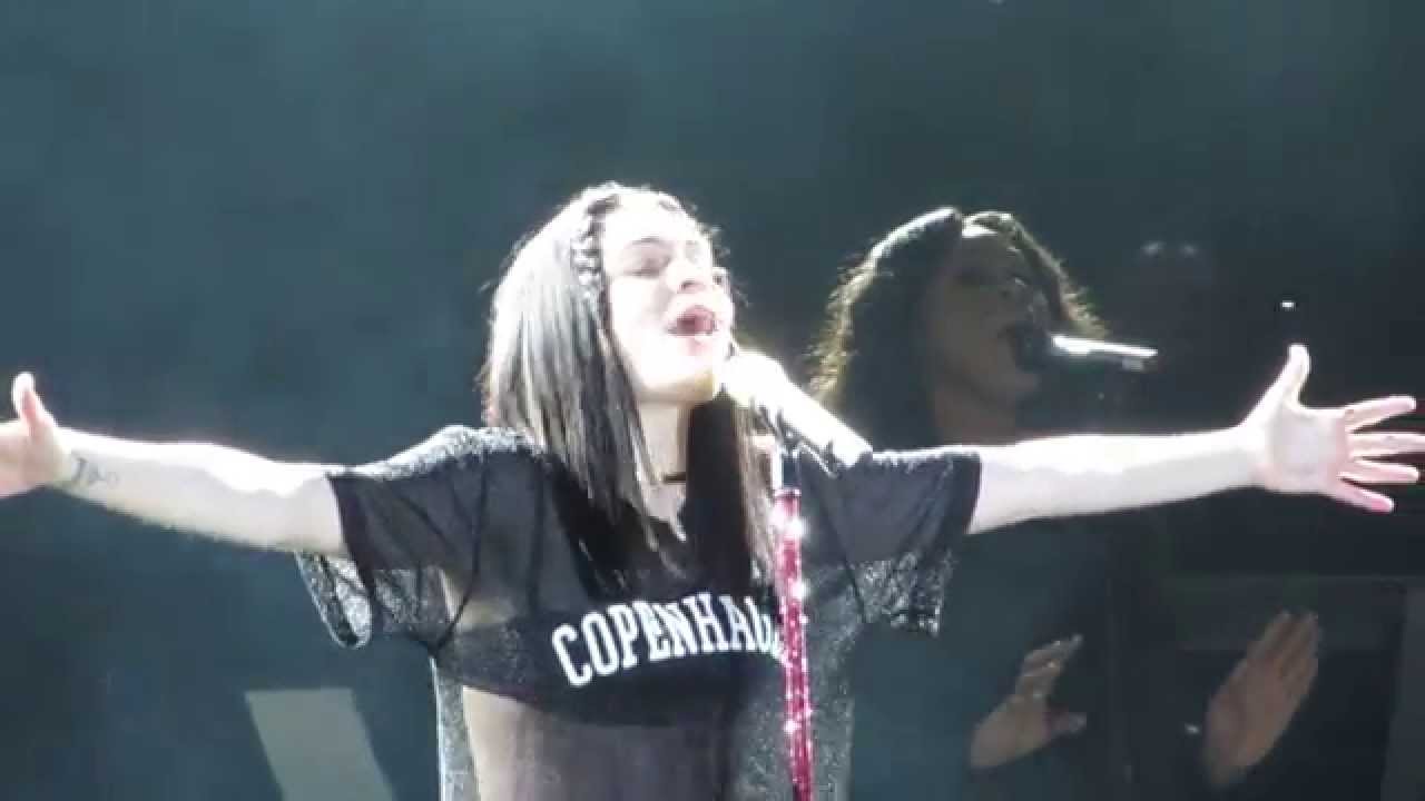 lirik jessie j flashlight lirik jessie j flashlight