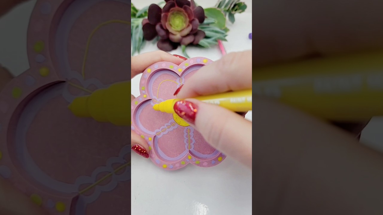 Pretty doodling on an ecoresin daisy coaster 💜💛🌸💚💜