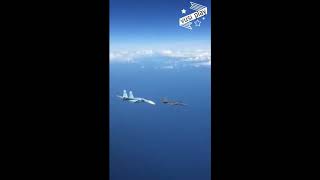 су-27 жестко отогнал истребитель нато самолет F-15 су-27 жестко отогнал истребитель нато самолет F-15