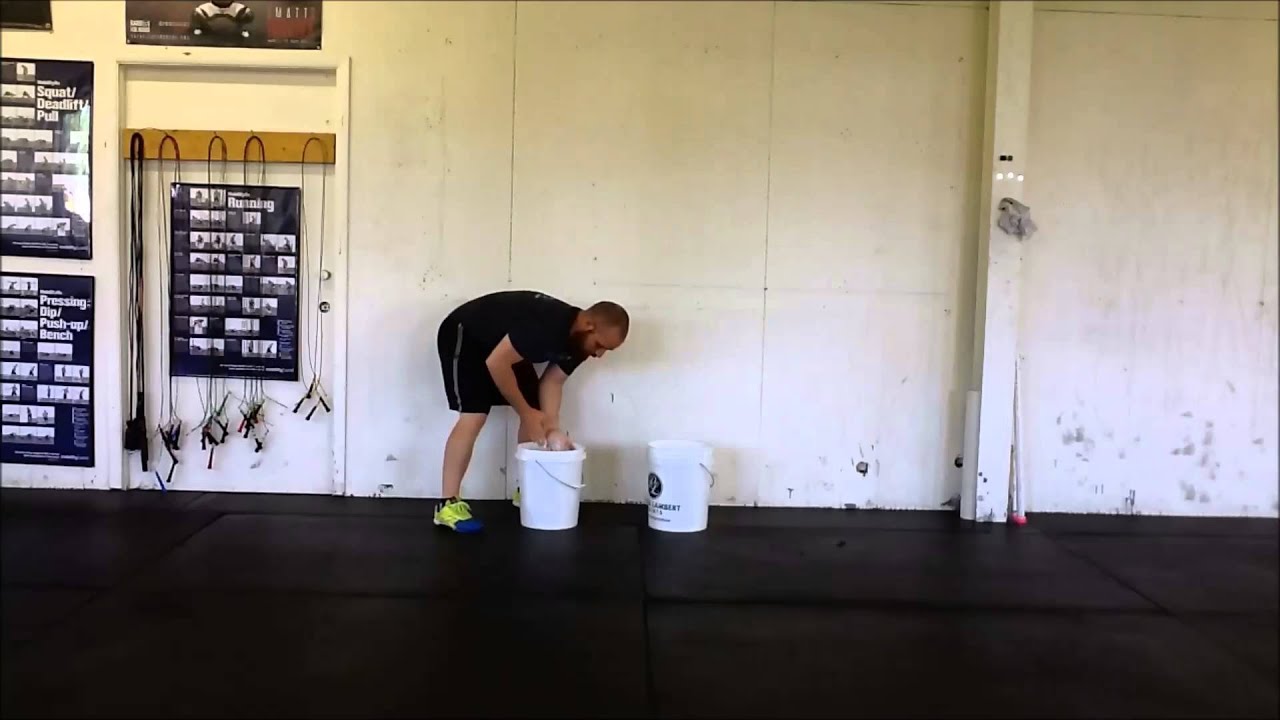 CrossFit Equity How to Chalk your Hands YouTube