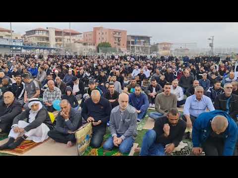 الآلاف يؤدون صلاة عيد الفطر السعيد في مدينة ام الفحم