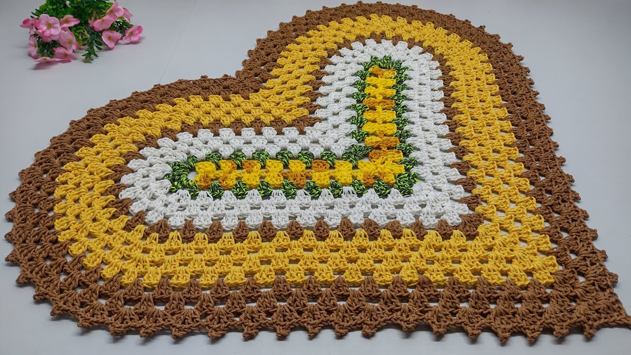 💞 Tapete de coração Vende Vende com Base fácil bico simples #basepreguiçoso Peso 320 Gr 75x54